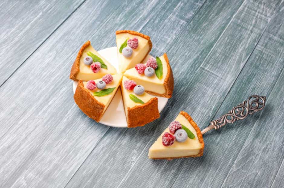 How Do Cheese Cake Differ From Other Creamy Desserts
