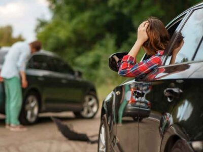 How-Auto-Accident-Lawyers-Negotiate-with-Insurance-Companies