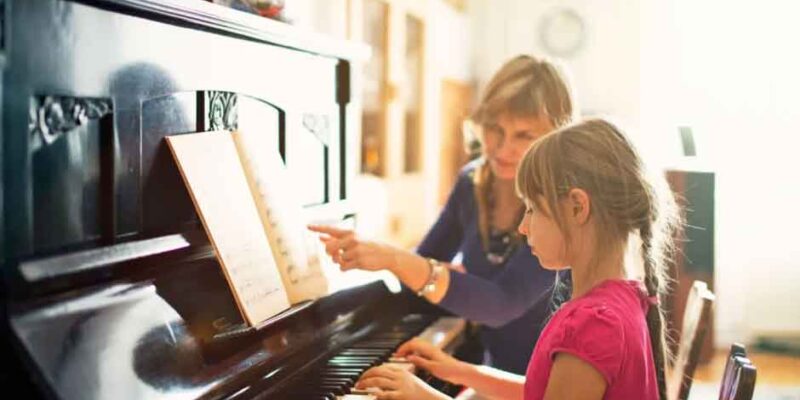 How-In-Home-Piano-Lessons-Support-Academic-Development
