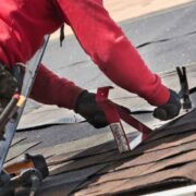 How-Roof-Repair-Contractors-Diagnose-Hidden-Damage