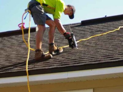 When-the-Warning-Signs-Hit-the-Roof-When-to-Call-Roof-Installers-Without-Delay