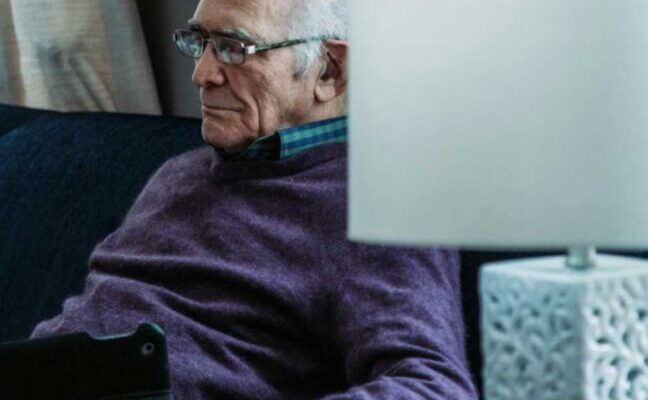 Compassionate Alzheimer's Care for Comfort and Dignity