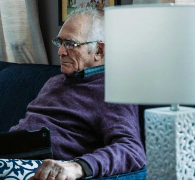 Compassionate Alzheimer's Care for Comfort and Dignity