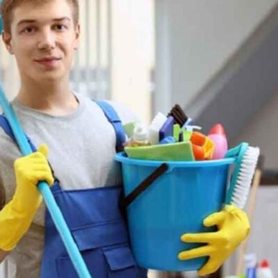 Commercial-vs.-Household-Cleaning-Products-What’s-the-Real-Difference